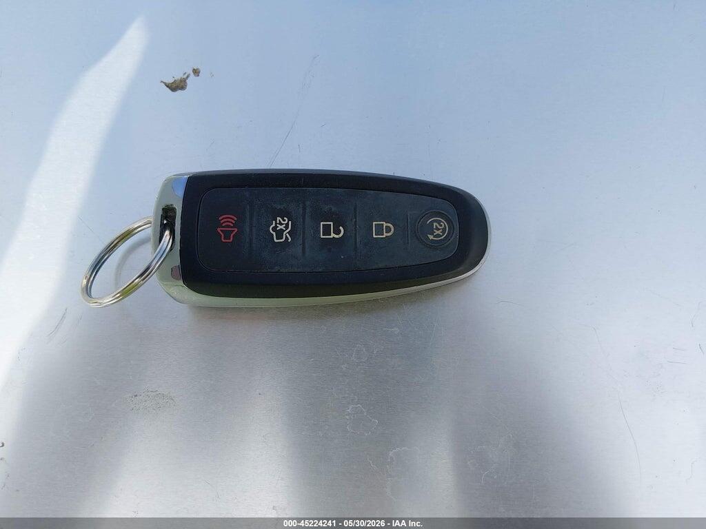 1FMCU9J95HUA04063 2017 FORD ESCAPE photo no. 11