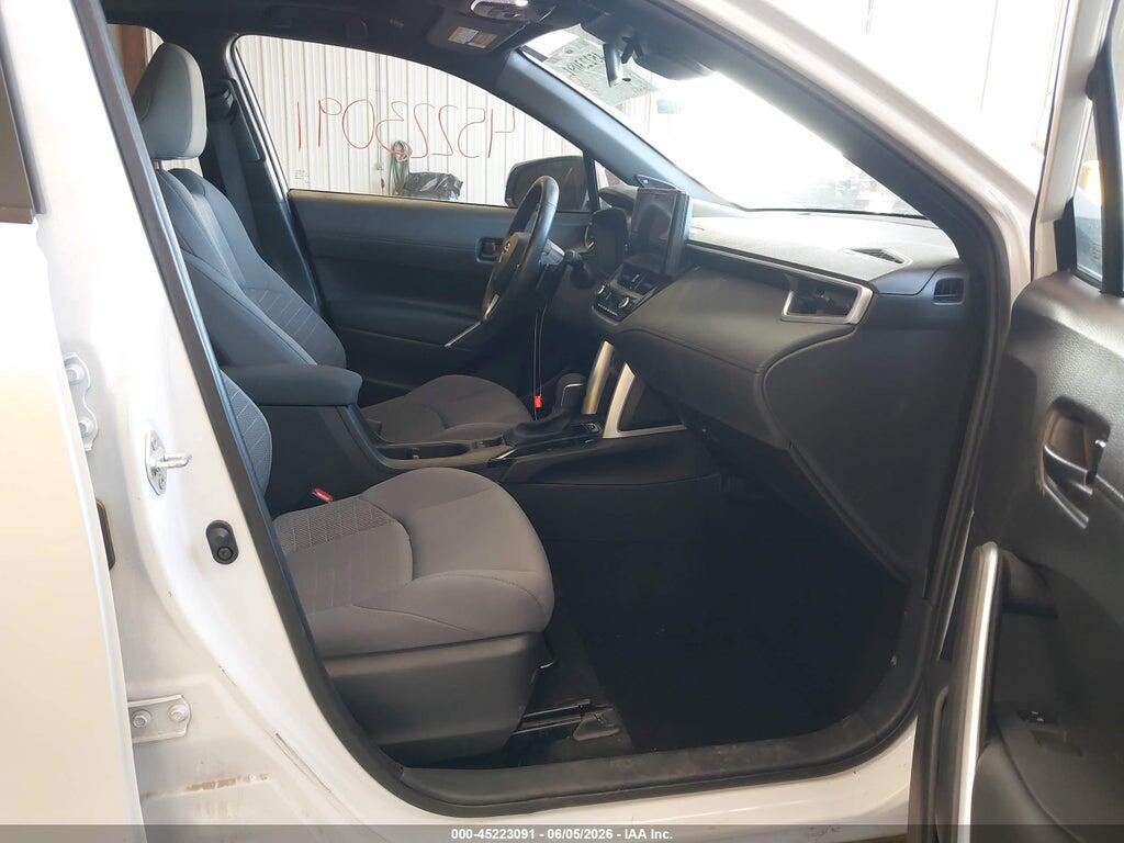 7MUFBABG2PV003063 2023 TOYOTA COROLLA CROSS HYBRID photo no. 5
