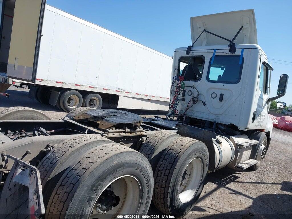 3AKJHTDV3NSNS5318 2022 FREIGHTLINER NEW CASCADIA 116 photo no. 12