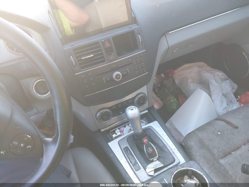 WDDGF54X98R020861 2008 MERCEDES-BENZ C 300 photo no. 11