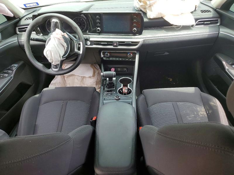2023 KIA K5 LXS — Фото 8 из 12