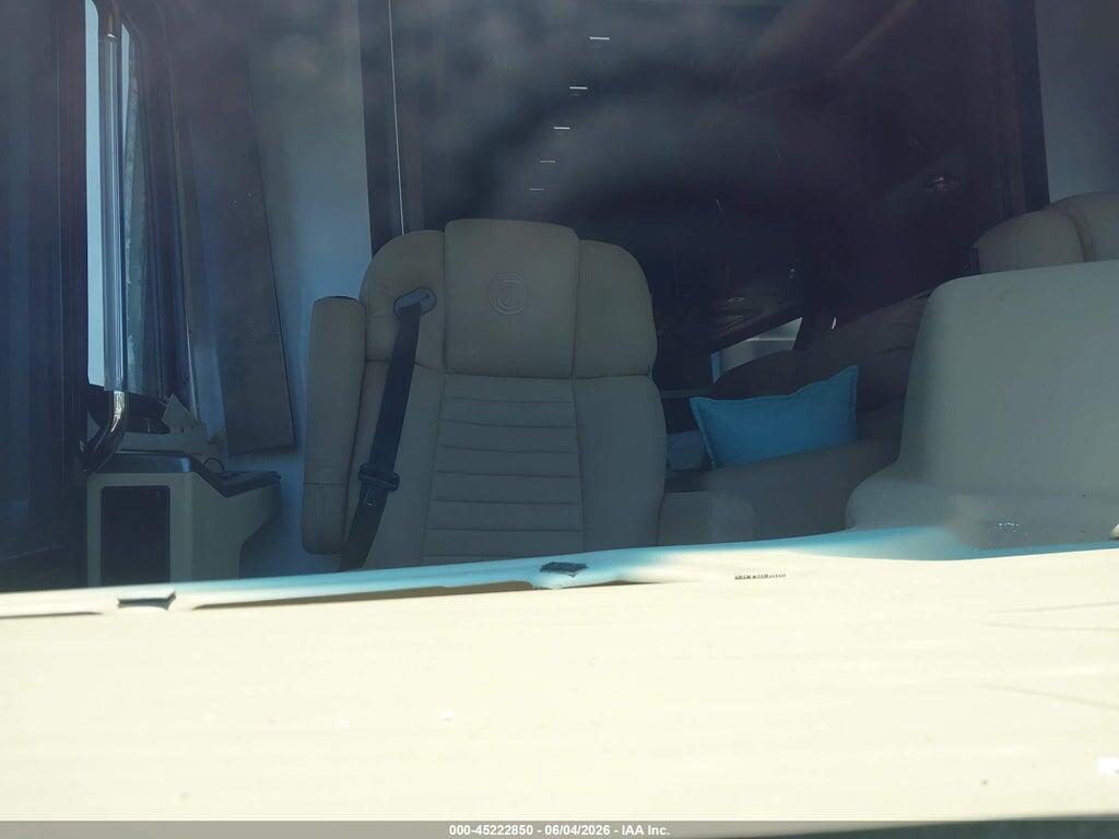 5VBPA57AXMA121259 2021 TIFFIN MOTORHOMES INC PHAETON photo no. 5