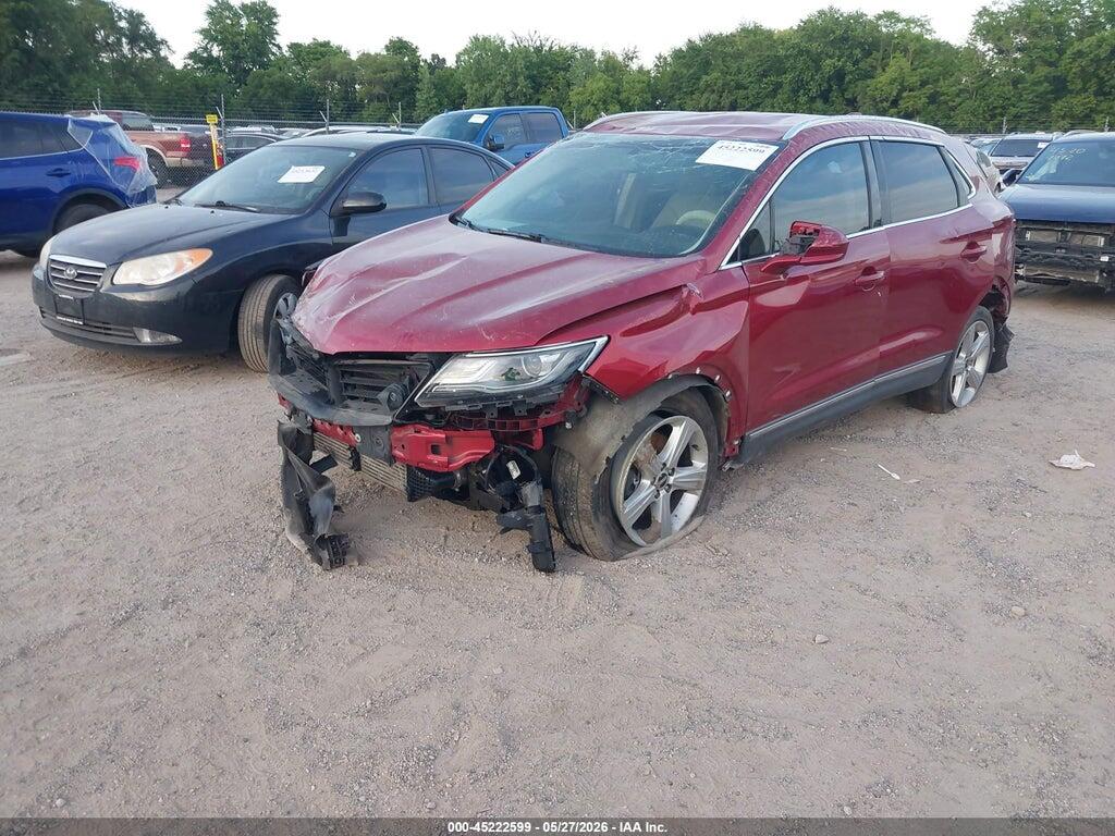5LMCJ1C99HUL71665 2017 LINCOLN MKC photo no. 2