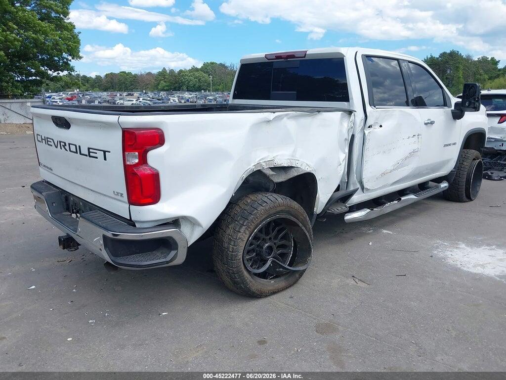 1GC4YPEY7RF328303 2024 CHEVROLET SILVERADO 2500HD photo no. 4