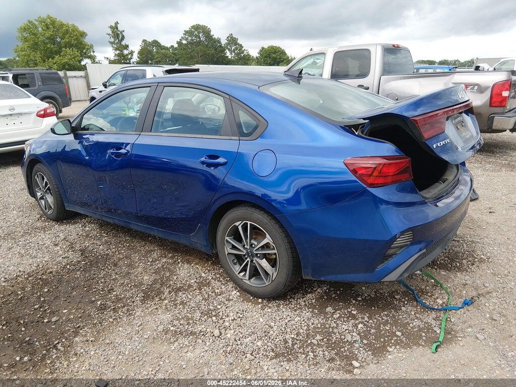 3KPF24AD7NE449770 2022 KIA FORTE photo no. 3