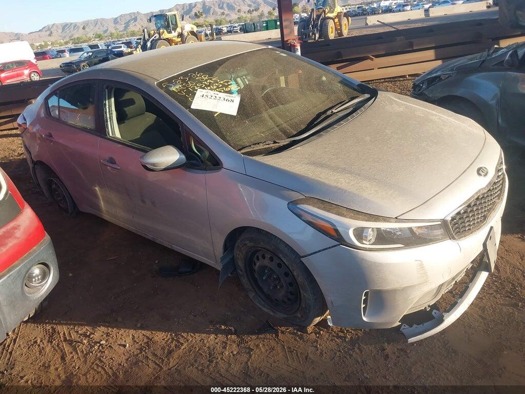 3KPFK4A75HE125845 2017 KIA FORTE photo no. 1