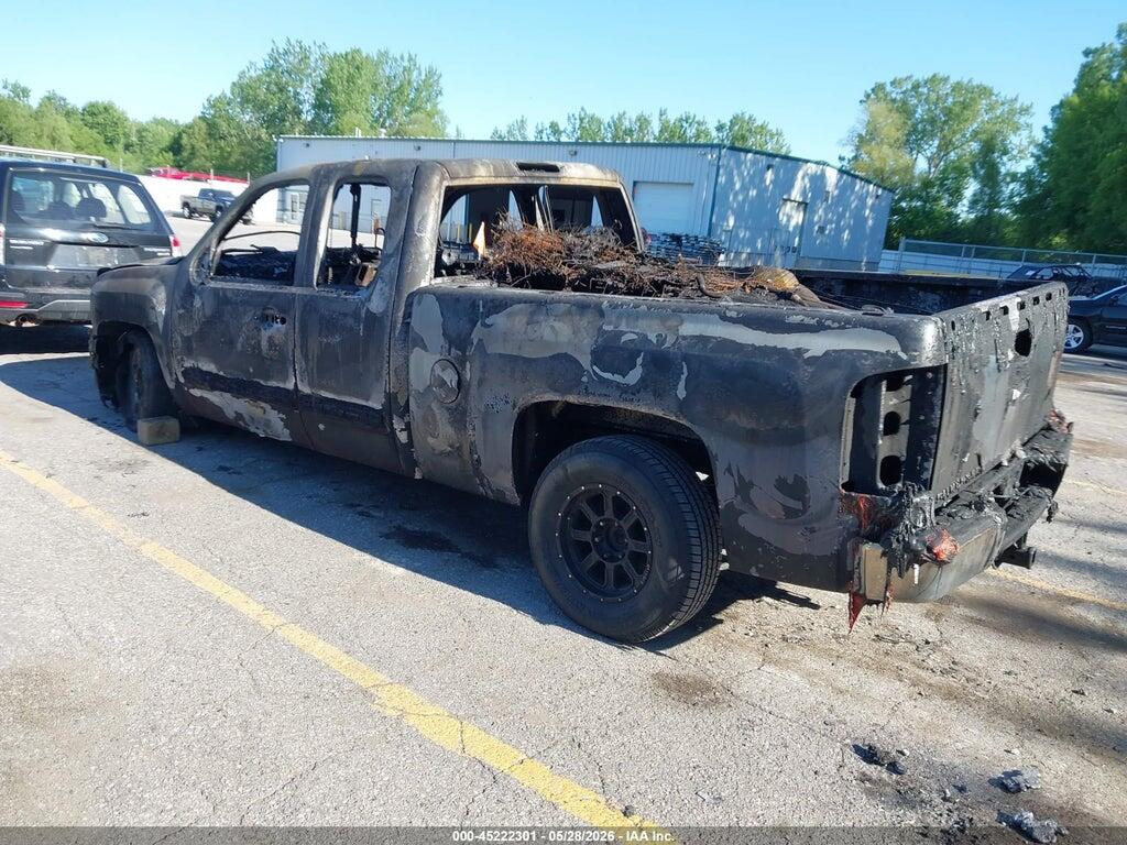 2GCEC19JX81299561 2008 CHEVROLET SILVERADO 1500 photo no. 3