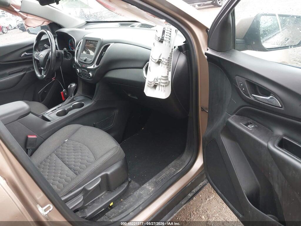 2GNAXKEV4K6114262 2019 CHEVROLET EQUINOX photo no. 5