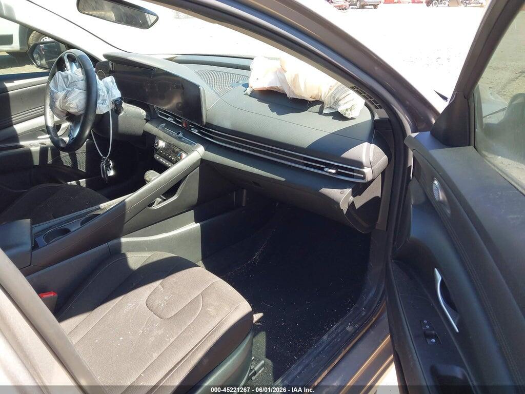 KMHLS4DG2RU655302 2024 HYUNDAI ELANTRA photo no. 5