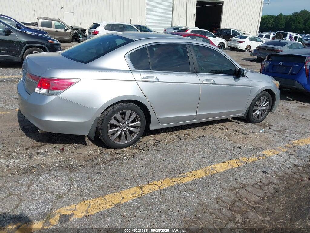 1HGCP2F89BA133498 2011 HONDA ACCORD photo no. 4