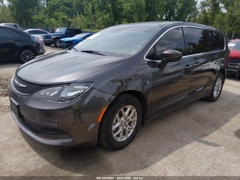 2C4RC1CGXPR525743 2023 CHRYSLER VOYAGER photo no. 2