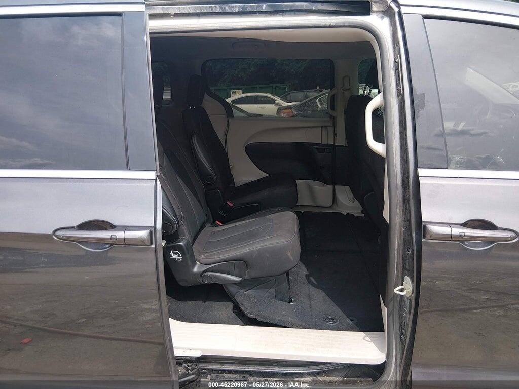 2C4RC1CGXPR525743 2023 CHRYSLER VOYAGER photo no. 8