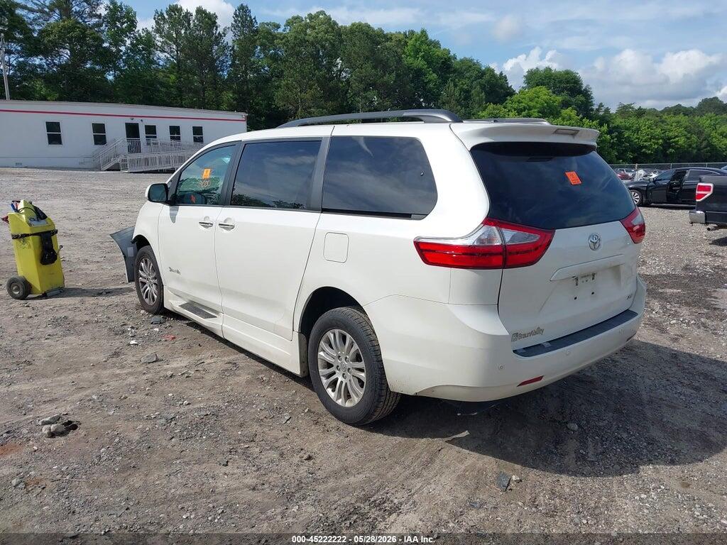 5TDYK3DC4GS763097 2016 TOYOTA SIENNA photo no. 3