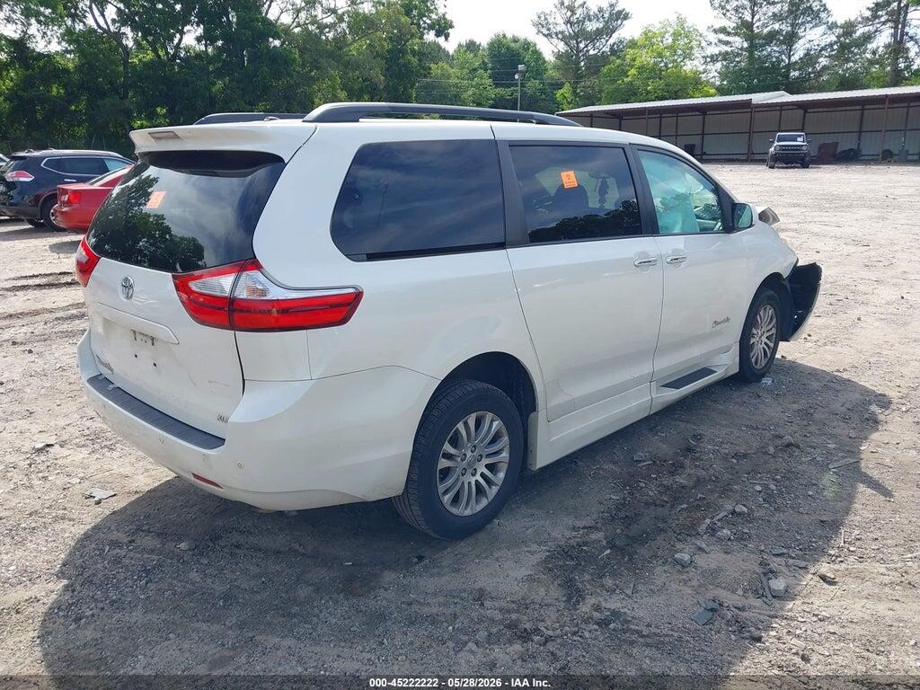 5TDYK3DC4GS763097 2016 TOYOTA SIENNA photo no. 4