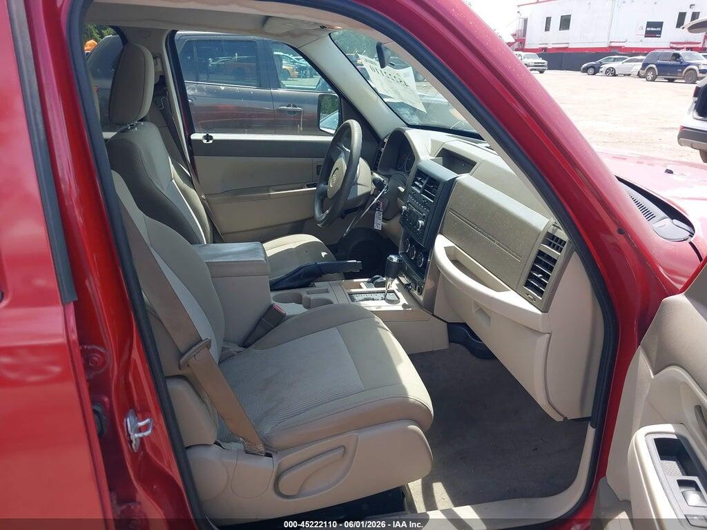 1J8GN28K18W105584 2008 JEEP LIBERTY photo no. 5