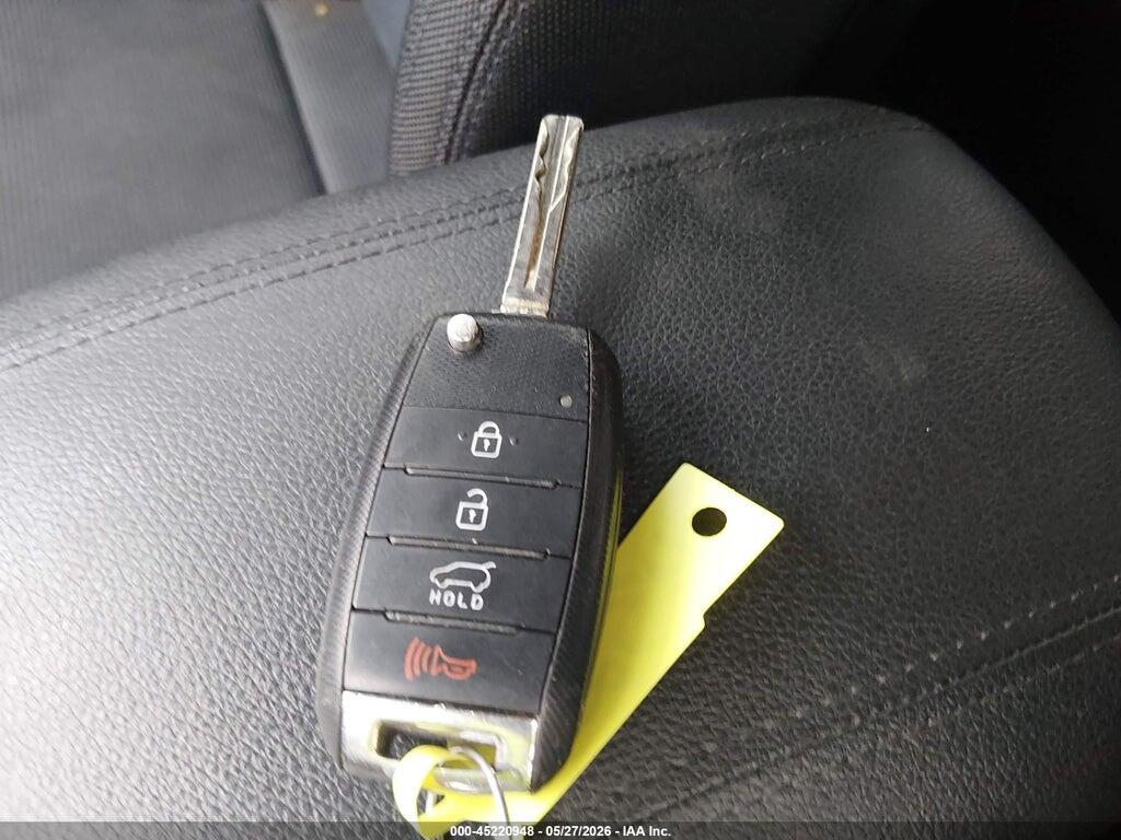 KNDPB3ACXG7814239 2016 KIA SPORTAGE photo no. 11