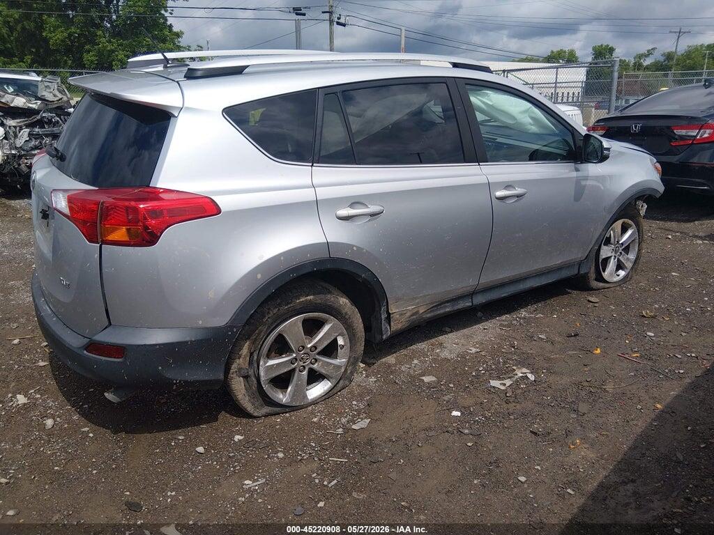 2T3WFREV8FW191561 2015 TOYOTA RAV4 photo no. 4