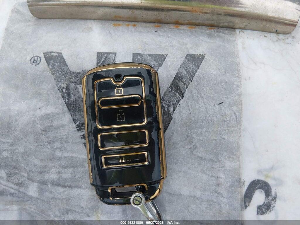 KNALW4D46F6019879 2015 KIA K900 photo no. 11