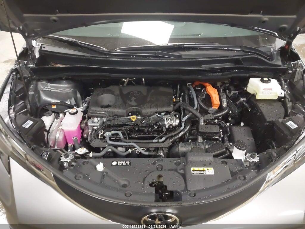 5TDKSKFC4TS251833 2026 TOYOTA SIENNA photo no. 10