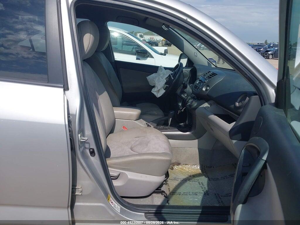2T3ZF4DV0BW094415 2011 TOYOTA RAV4 photo no. 5