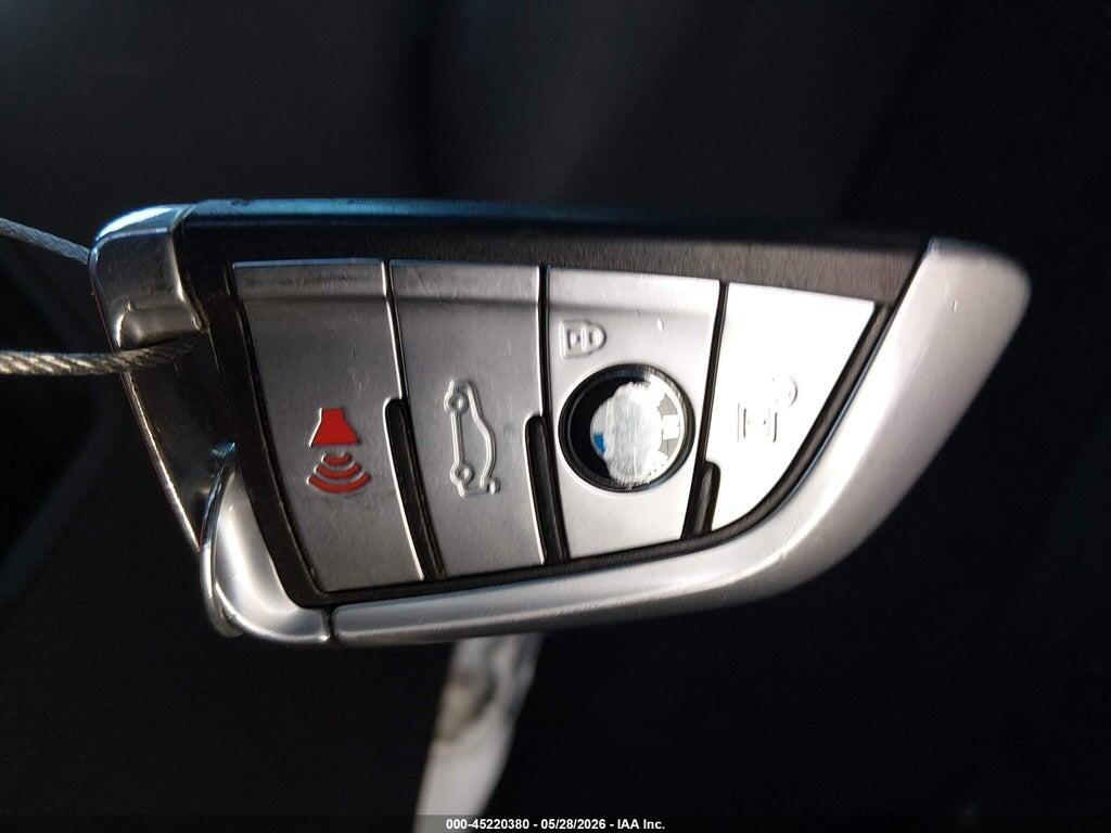 WBAJA5C50KWW45394 2019 BMW 530I photo no. 11