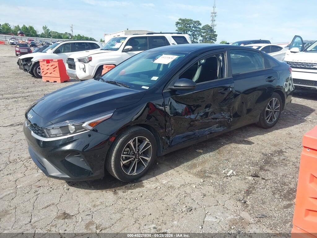 3KPF24AD2PE563226 2023 KIA FORTE photo no. 2