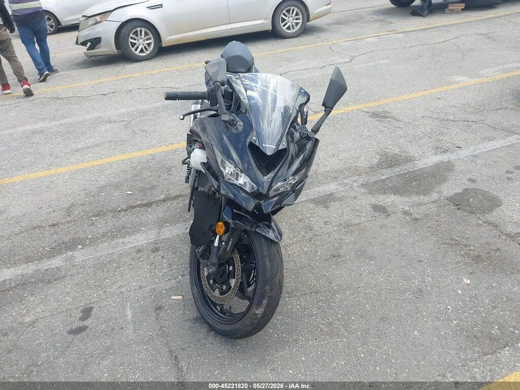 ML5ZXCP18SDA39172 2025 KAWASAKI ZX400 photo no. 5