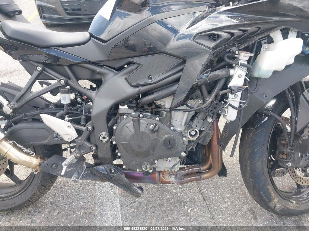 ML5ZXCP18SDA39172 2025 KAWASAKI ZX400 photo no. 8