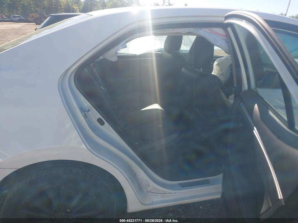 2T1BURHE9FC241359 2015 TOYOTA COROLLA photo no. 8