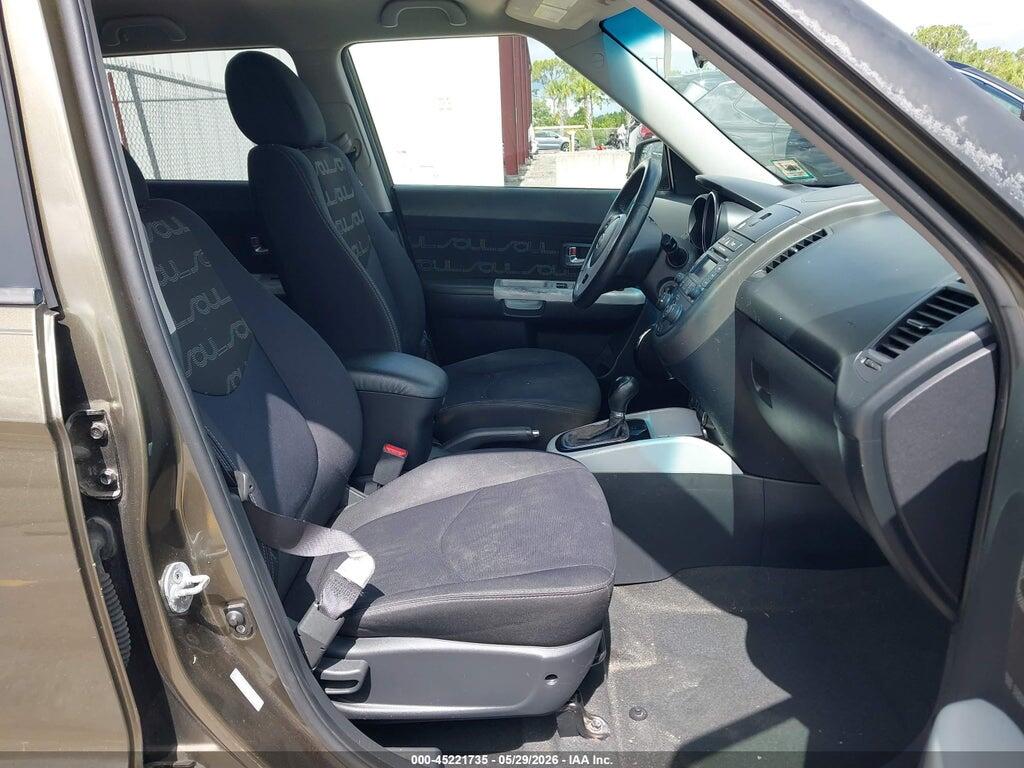 KNDJT2A65C7362590 2012 KIA SOUL photo no. 5