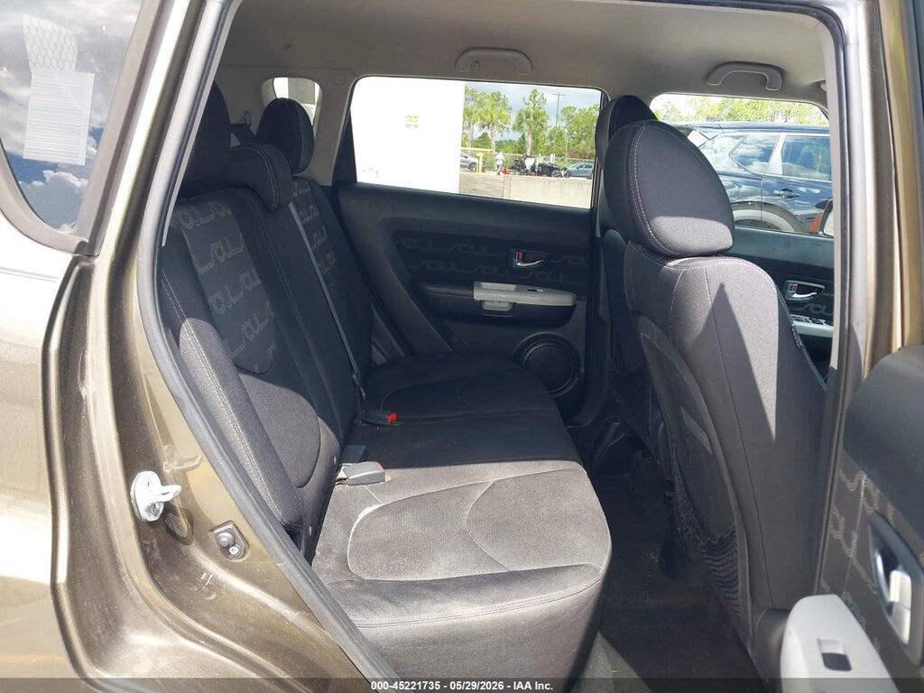 KNDJT2A65C7362590 2012 KIA SOUL photo no. 8