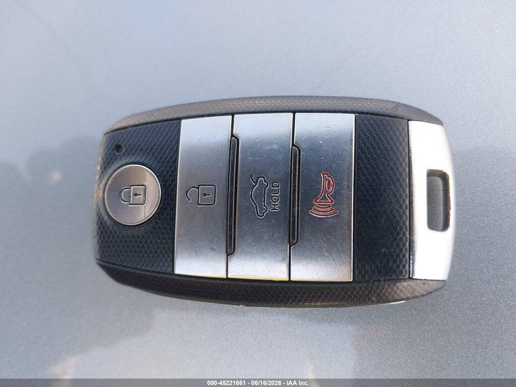 KNAGM4AD8F5086081 2015 KIA OPTIMA HYBRID photo no. 11