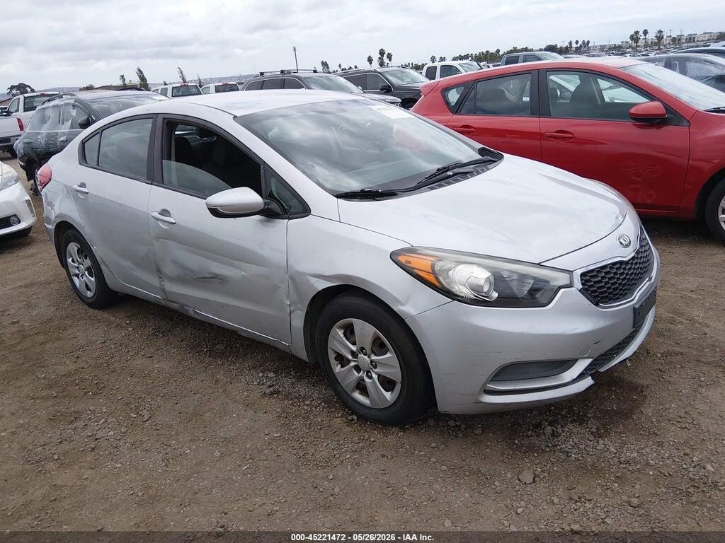 KNAFK4A68G5573852 2016 KIA FORTE photo no. 1