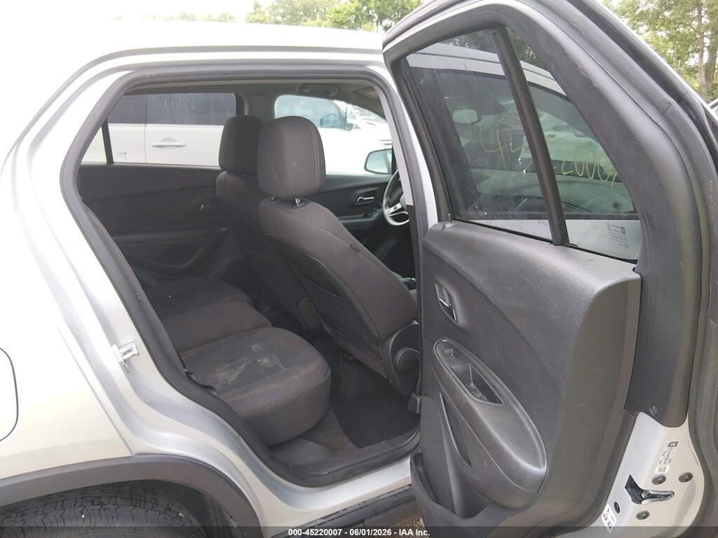 KL7CJKSB0LB024695 2020 CHEVROLET TRAX photo no. 8