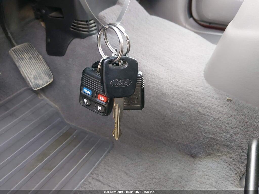 1FTRW08L31KE00886 2001 FORD F-150 photo no. 11