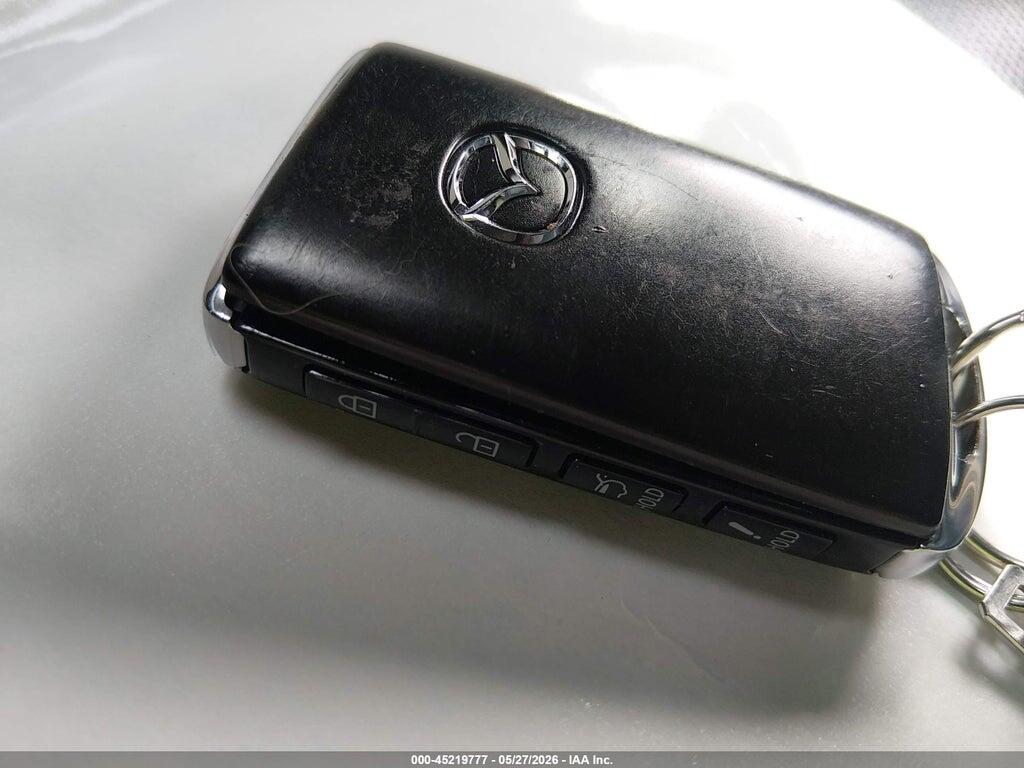 5TDDZRFH0HS447686 2017 TOYOTA HIGHLANDER photo no. 11