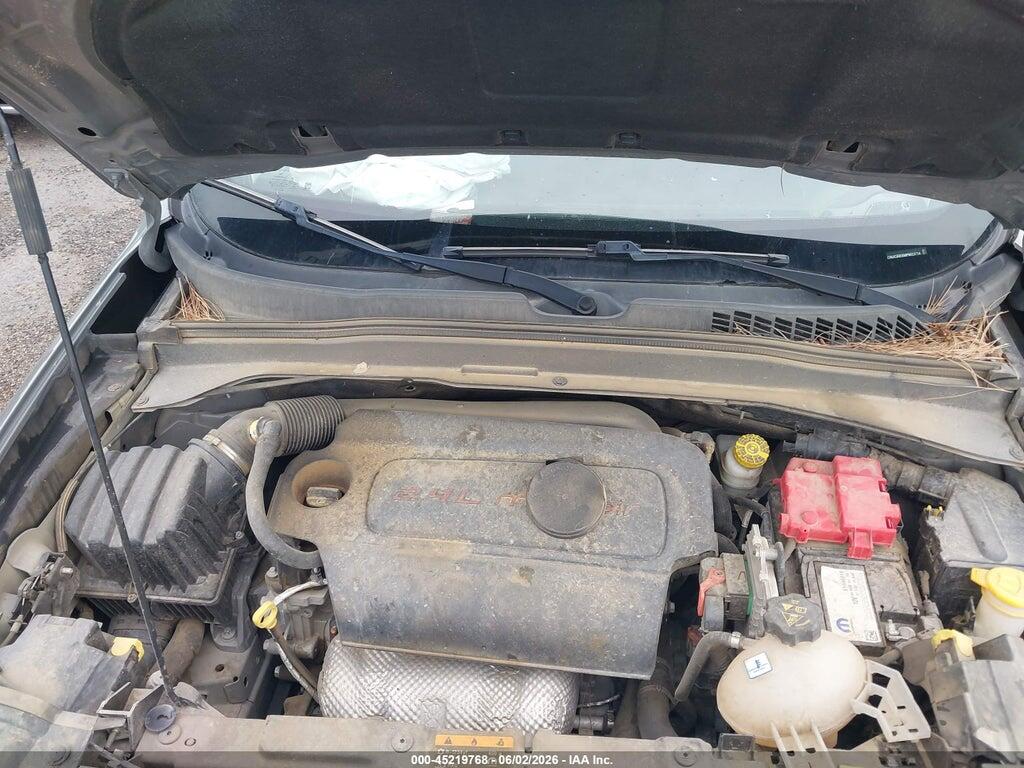 ZACNJCBBXMPM33714 2021 JEEP RENEGADE photo no. 10