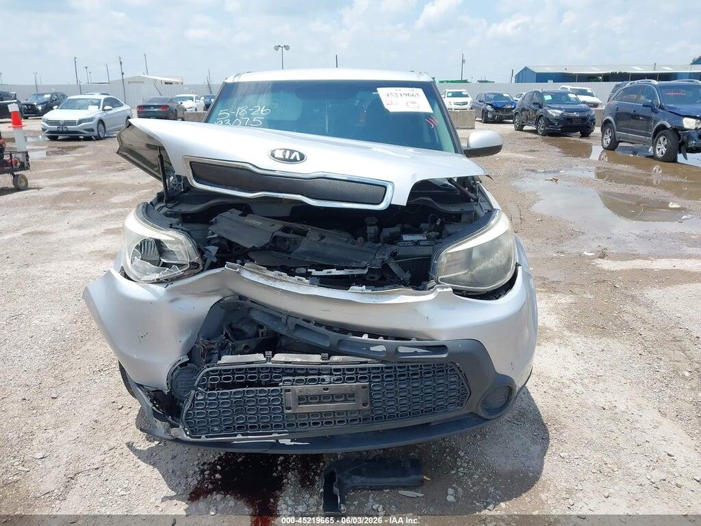 KNDJN2A20F7765985 2015 KIA SOUL photo no. 12