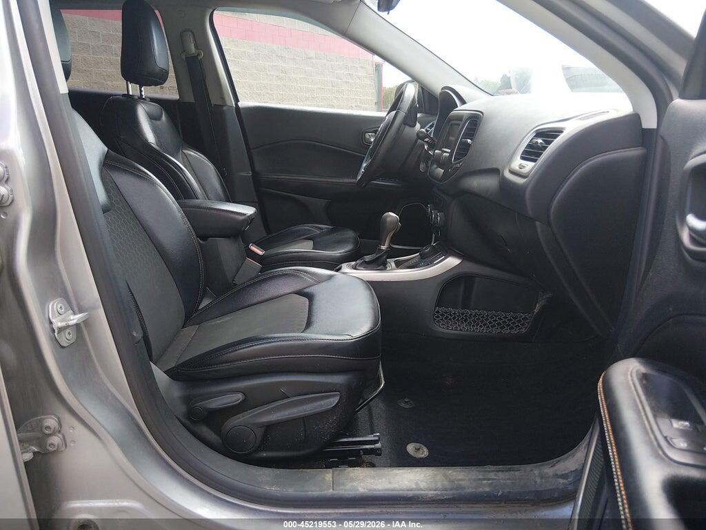 3C4NJDBB6HT665072 2017 JEEP NEW COMPASS photo no. 5