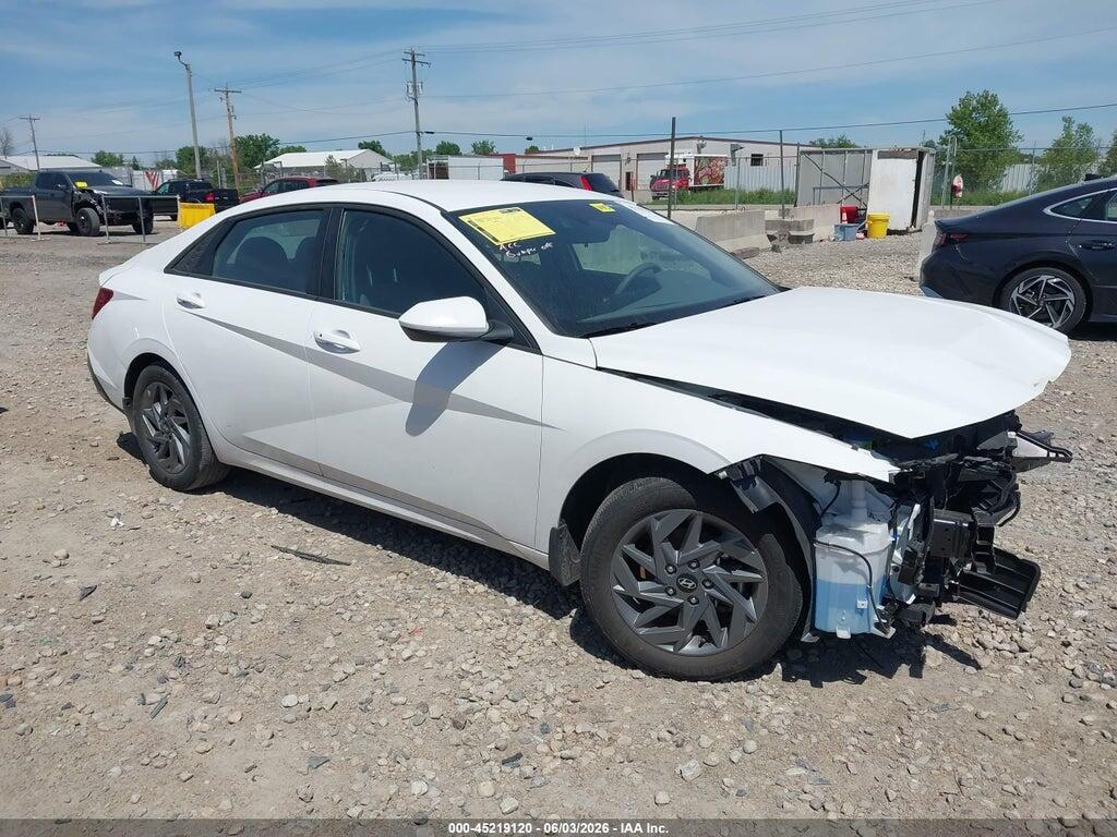 KMHLM4DG0RU841799 2024 HYUNDAI ELANTRA photo no. 1