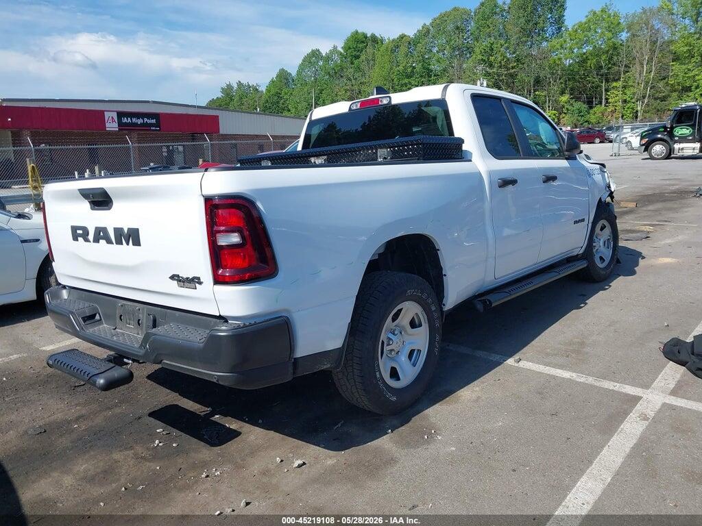 1C6RRFCG6SN754493 2025 RAM 1500 photo no. 4