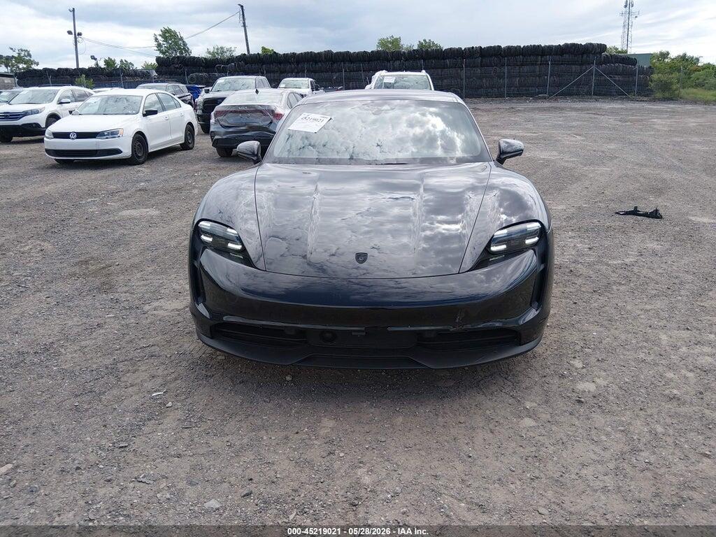 WP0AA2Y18MSA18818 2021 PORSCHE TAYCAN photo no. 12