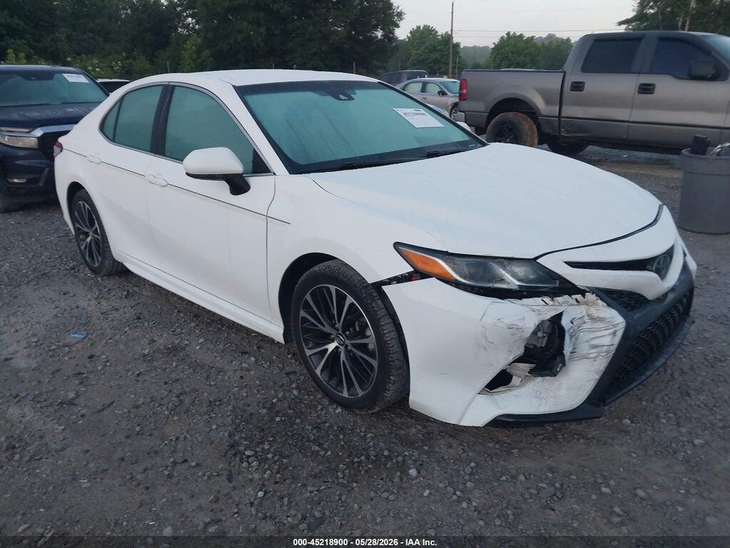 4T1B11HK9JU656625 2018 TOYOTA CAMRY photo no. 1