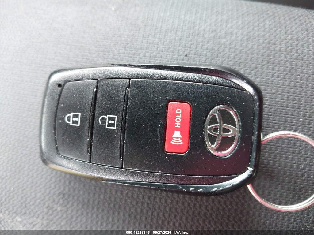 7MUCAABG8RV098740 2024 TOYOTA COROLLA CROSS photo no. 11