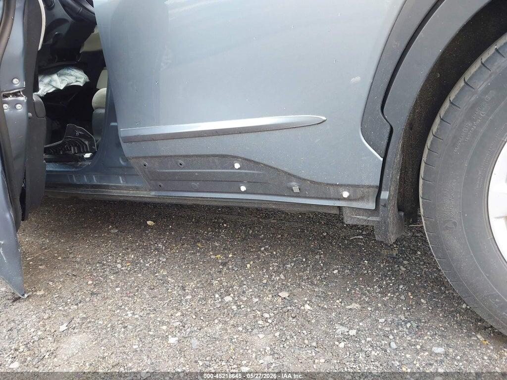7MUCAABG8RV098740 2024 TOYOTA COROLLA CROSS photo no. 6
