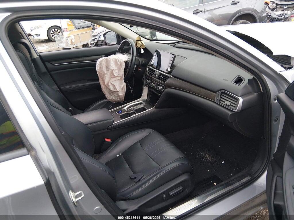 1HGCV2F90JA002831 2018 HONDA ACCORD photo no. 5