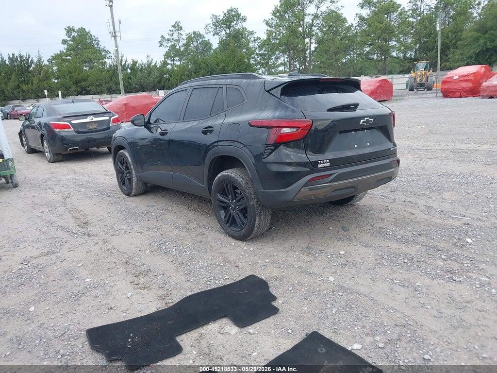 KL77LKEP0SC054808 2025 CHEVROLET TRAX photo no. 3