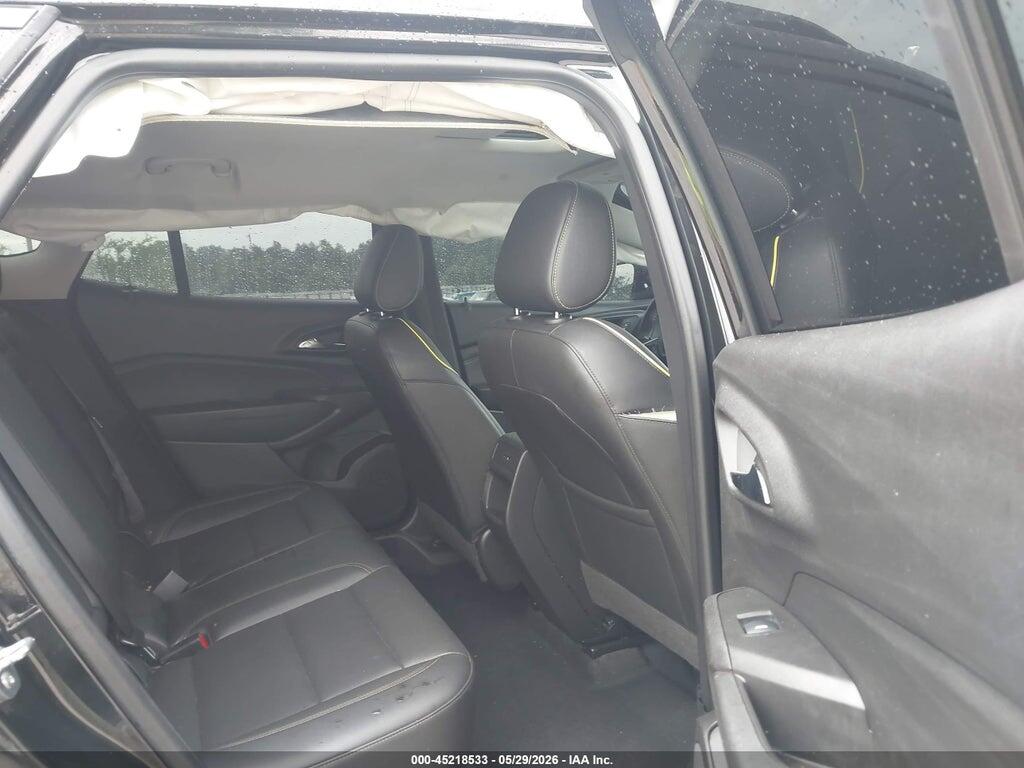 KL77LKEP0SC054808 2025 CHEVROLET TRAX photo no. 8