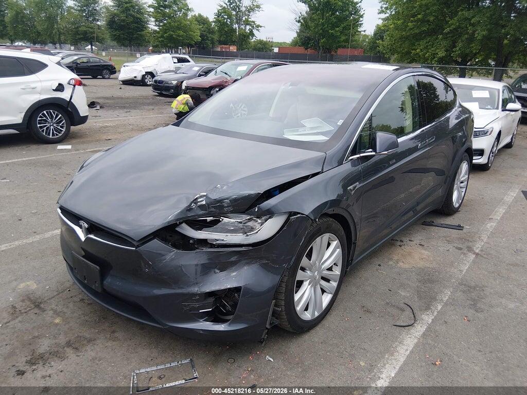 5YJXCBE45GF006563 2016 TESLA MODEL X photo no. 2