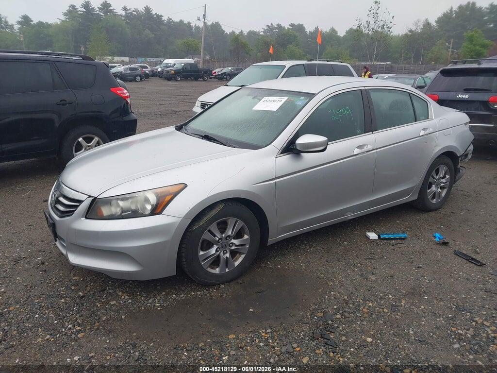 1HGCP2F6XCA042742 2012 HONDA ACCORD photo no. 2